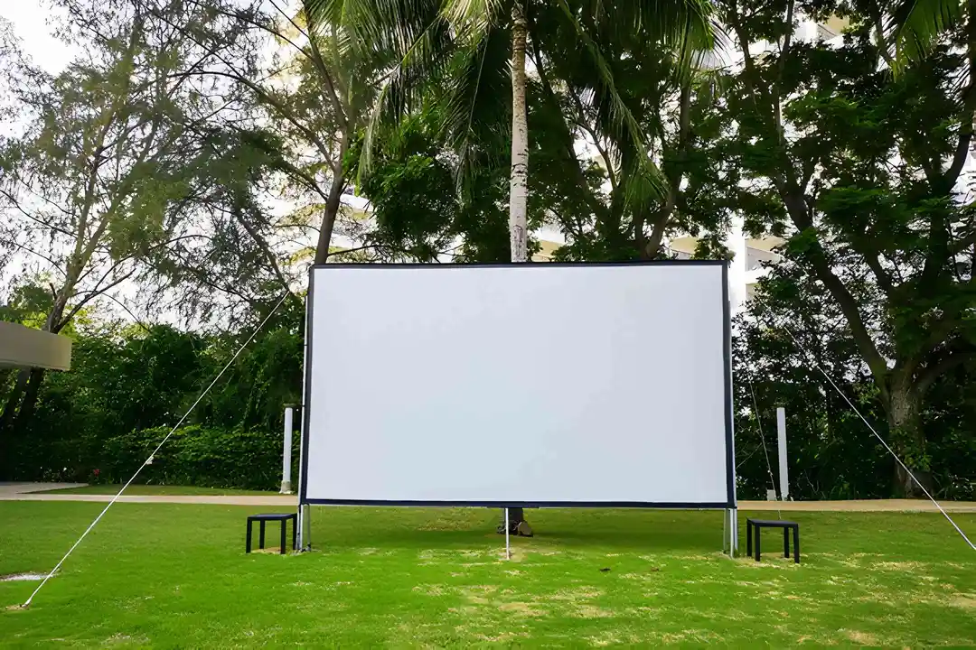 ALR Projector Screens for Outdoor Use The Ultimate Entertainment Setup